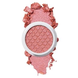 VELA Super Shock eyeshadow